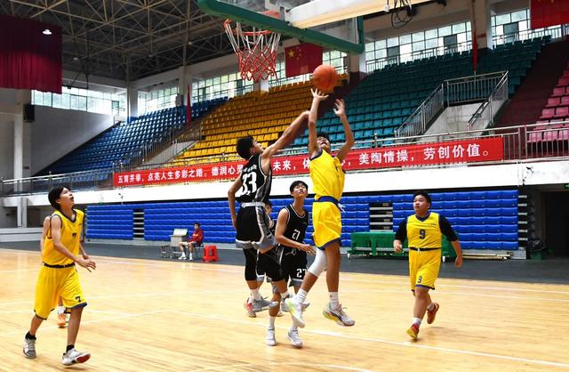点燃校园篮球激情