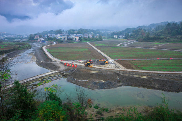 湖南，龙山，高标准，农田，扮靓，山村