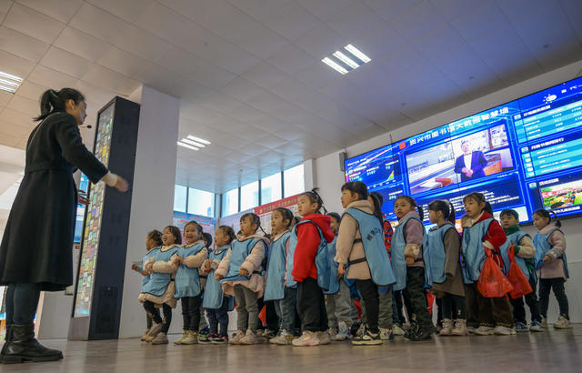 资兴市 图书馆 幼儿园 研学
