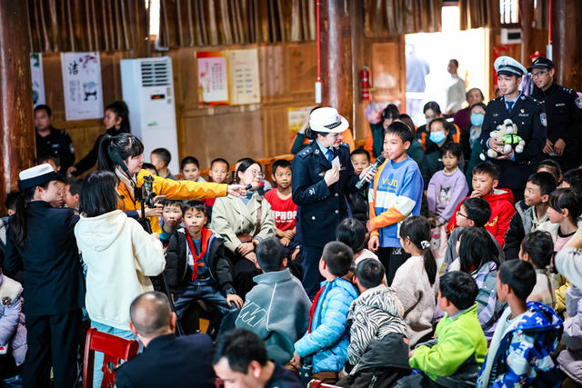 122 全国交通安全日 交通 安全 文艺演出 