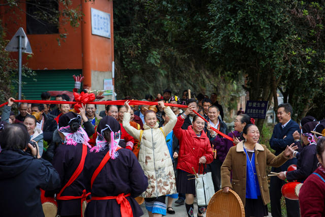 侗年节 旅游 游客 侗寨 民俗 文艺表演