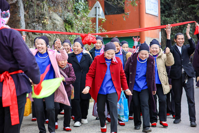侗年节 旅游 游客 侗寨 民俗 文艺表演