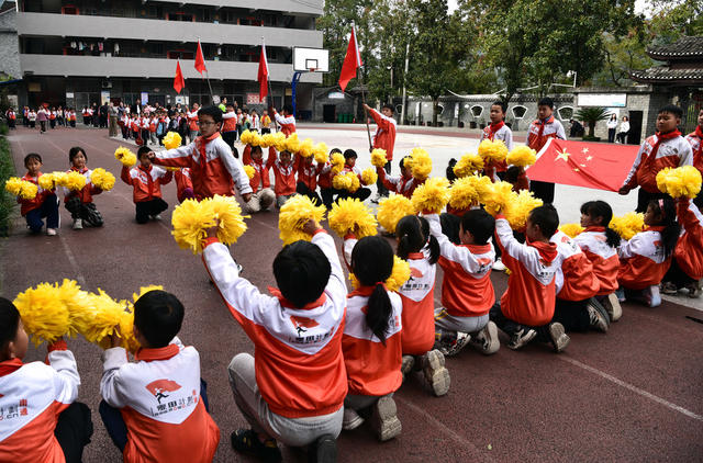 运动 学生 锻炼  体质 身心 成长