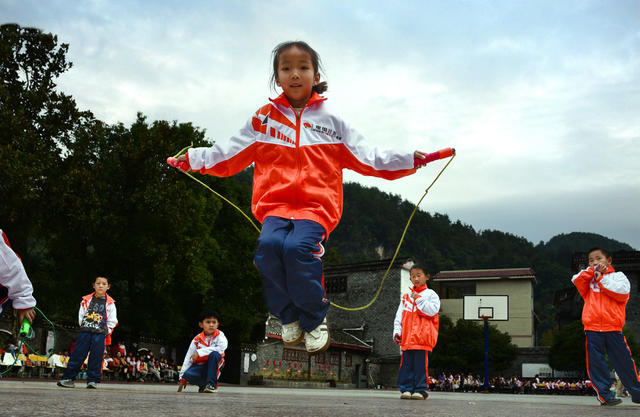 运动 学生 锻炼  体质 身心 成长