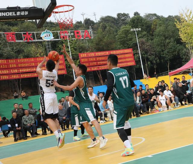 “村BA”点燃乡村活力