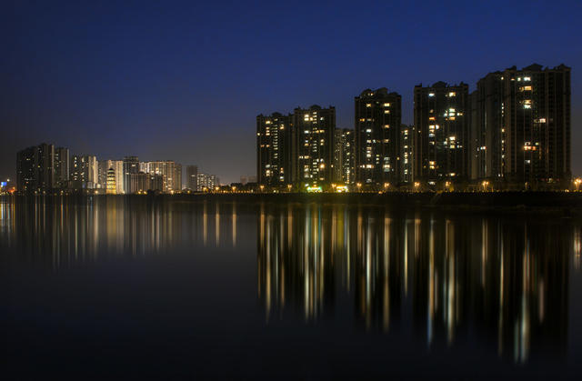 城市  夜色  建筑
