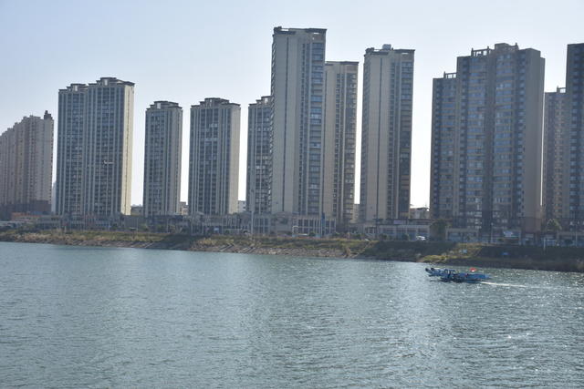 清漂浮保水质