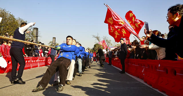 天元区拔河比赛，嵩山街道隆兴社区夺冠