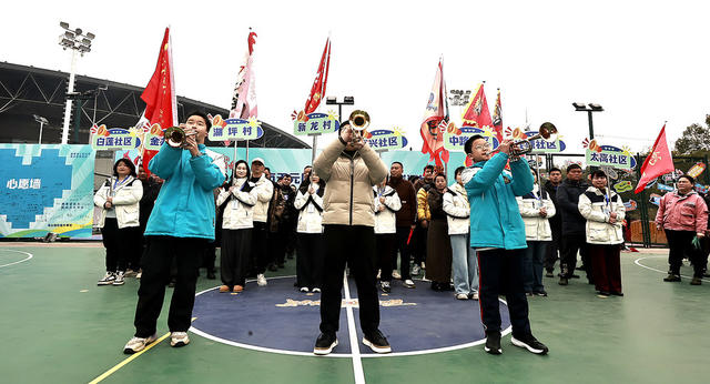 株洲市天元区群众拔河赛进入8进4阶段