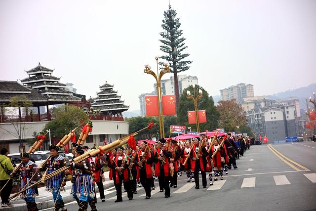 侗年节 节会 游客 经济 消费 市场 