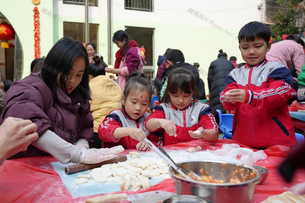 迎新年、学校、民俗体验、年味、幼儿园