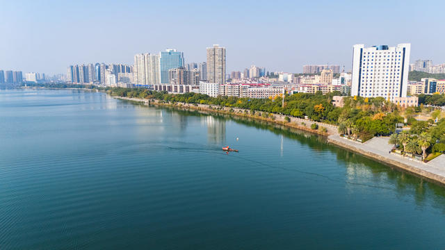 环境保护 绿水青山 守护水环境