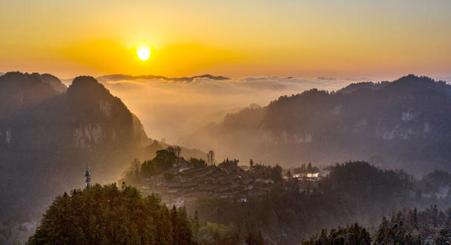 十八洞村 风景 日出