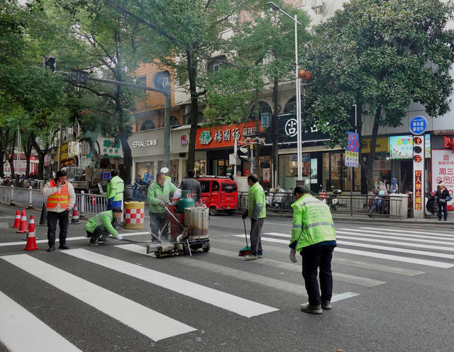 擦亮  城市文明“风景线”