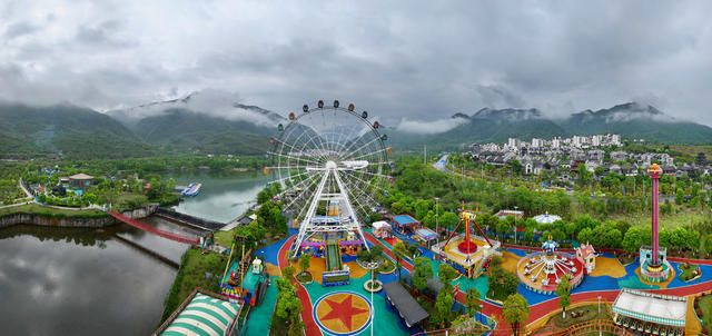 湖南  郴州市   苏仙区  城东新区  东湖公园  美景  金属污染 
 工程  生态旅游  新城  建设  尾砂库  美丽乐园  