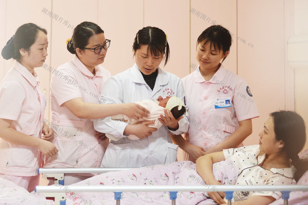 嘉禾：坚守岗位 共度护士节