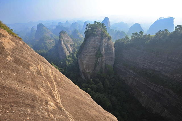 丹霞  万佛山
