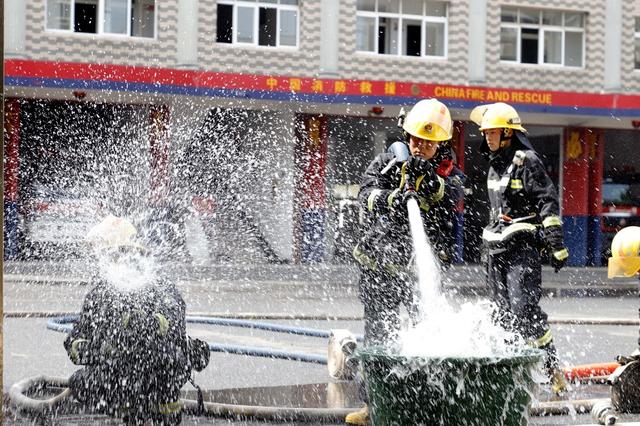 消防 练兵
