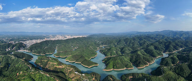 生态  水库  青山  绿水  旅游  风景  自然