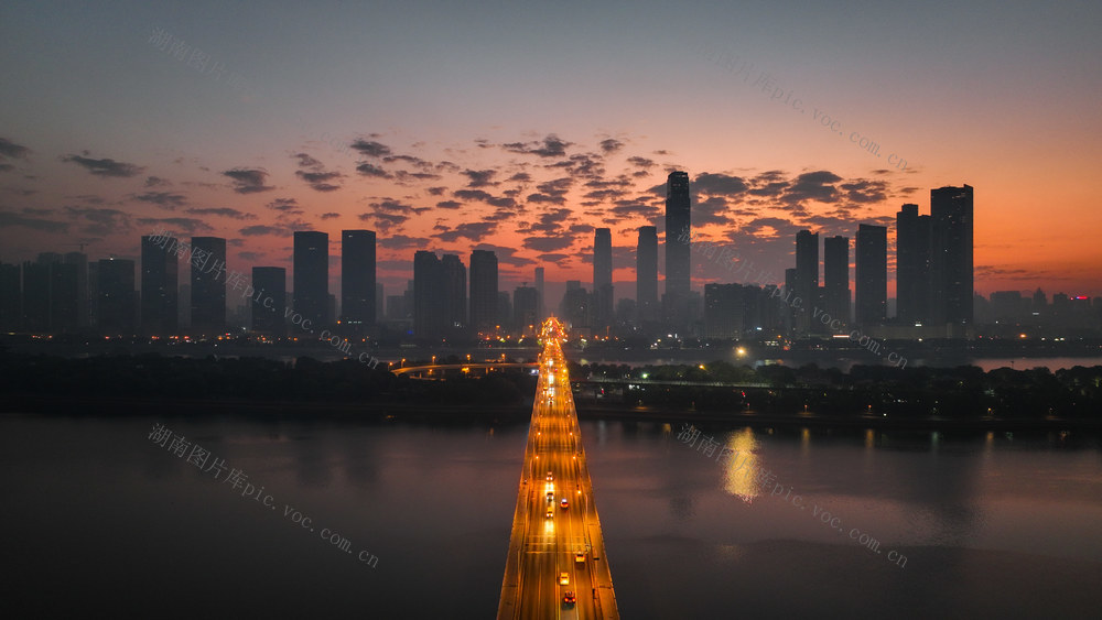 清晨的长沙