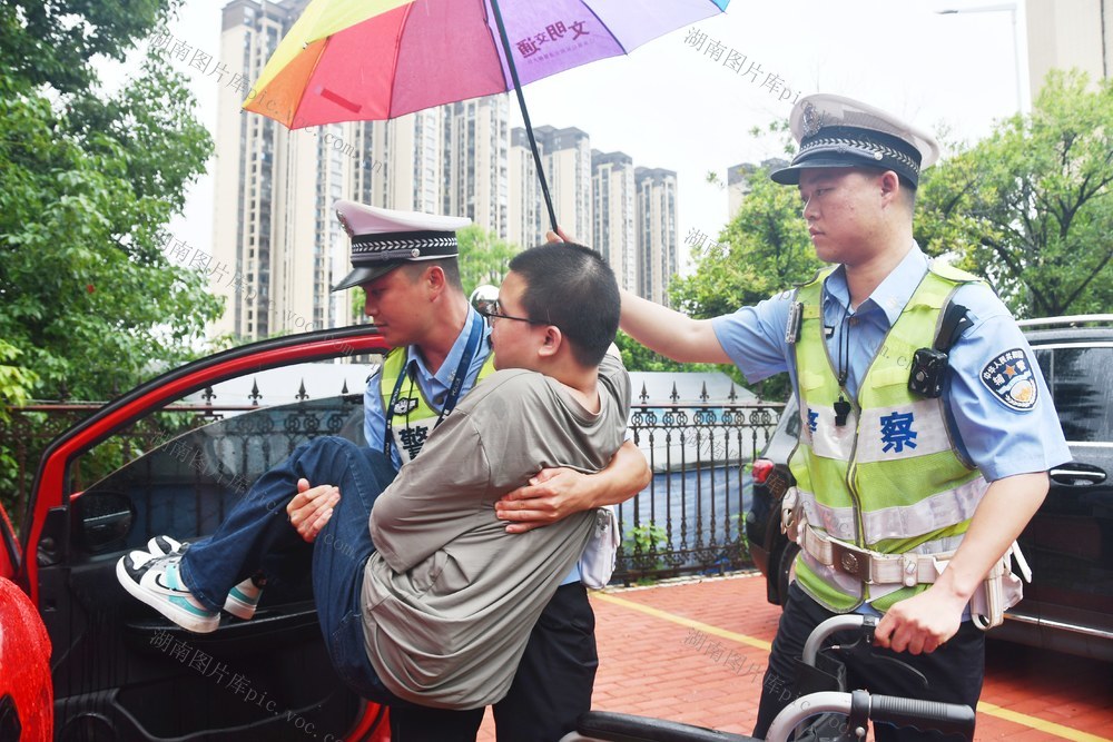 暖心护考