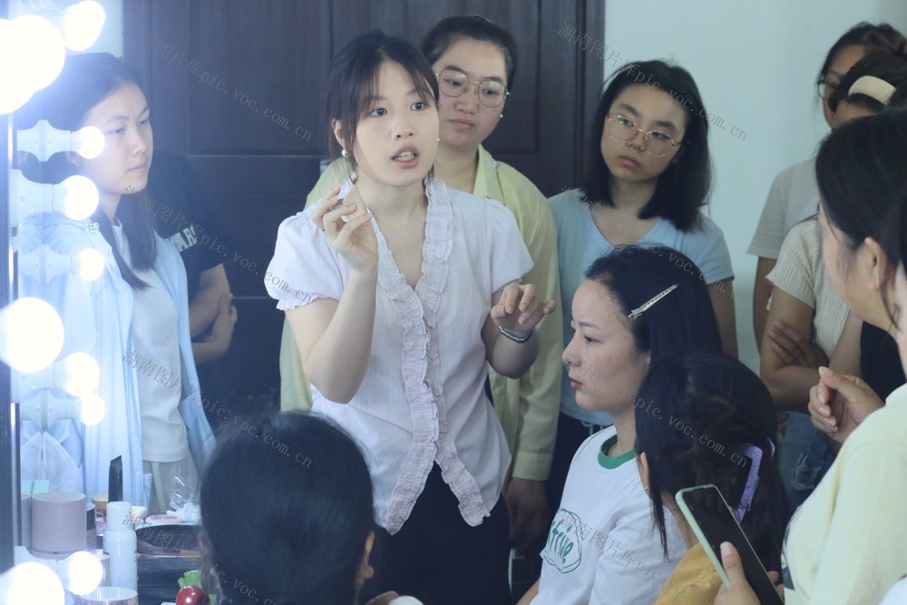 就业 政府帮扶 人社局 旅拍 就业培训 群众