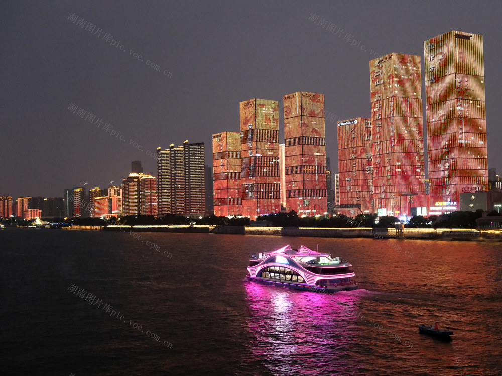 夜游湘江