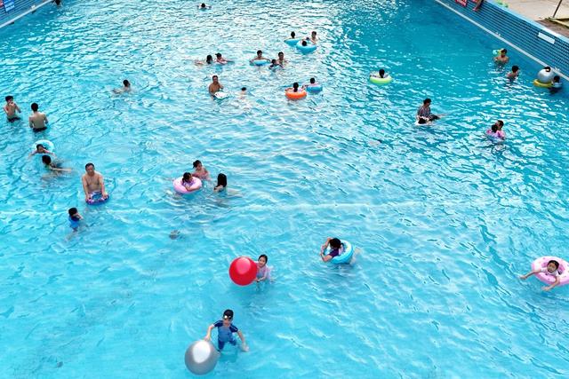 度假  避暑  夏日  清凉 戏水
