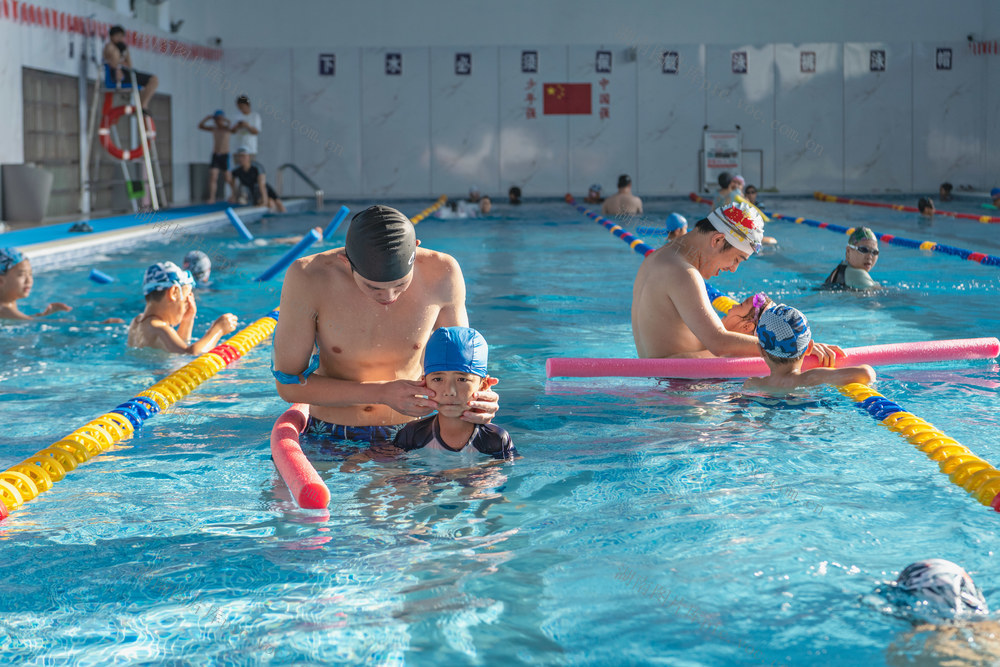 防溺水  学游泳  公益