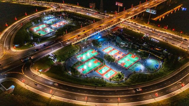 全民健身 休闲锻炼 体育公园 闲置空间利用