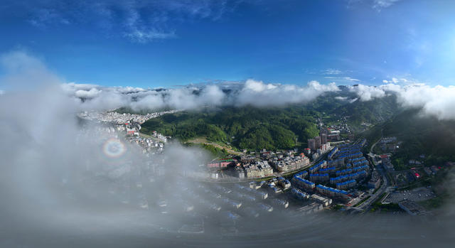 湖南桂东“佛光” 山城 云雾灵境 自然奇观 生态之城