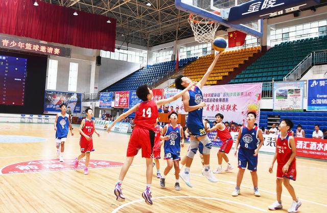 “快乐篮球”伴暑期