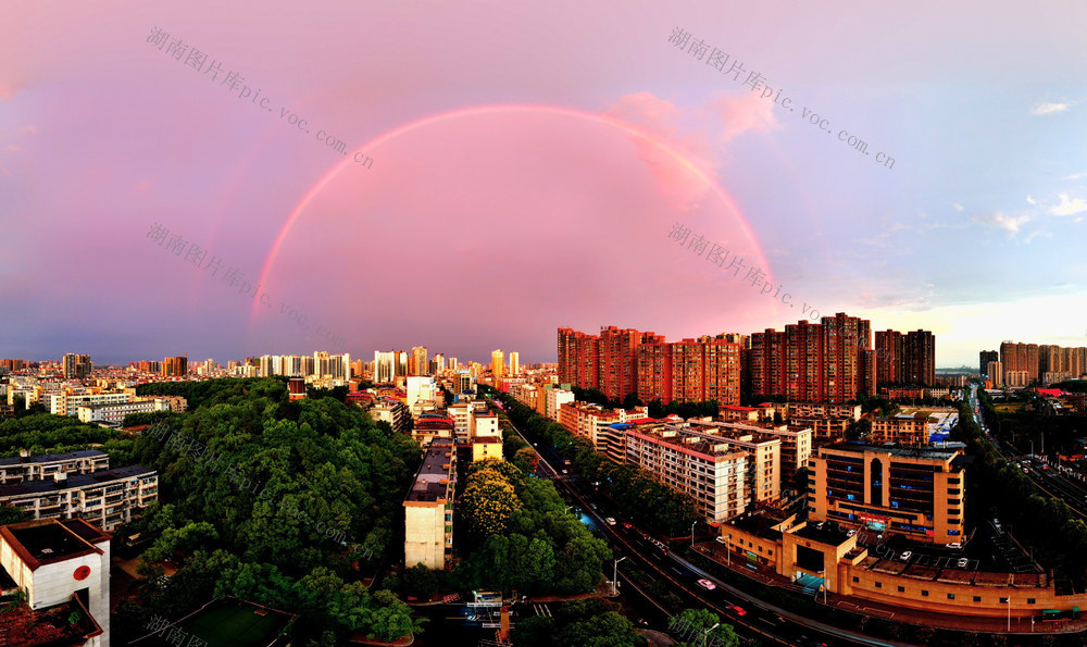 雨后 彩虹