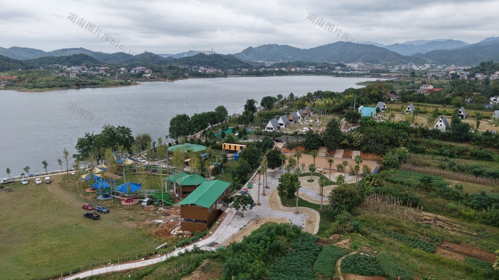 双峰龙腾庄园  筹备开业