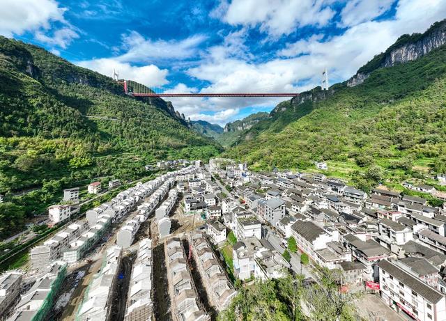 矮寨大桥 峡谷 秋日