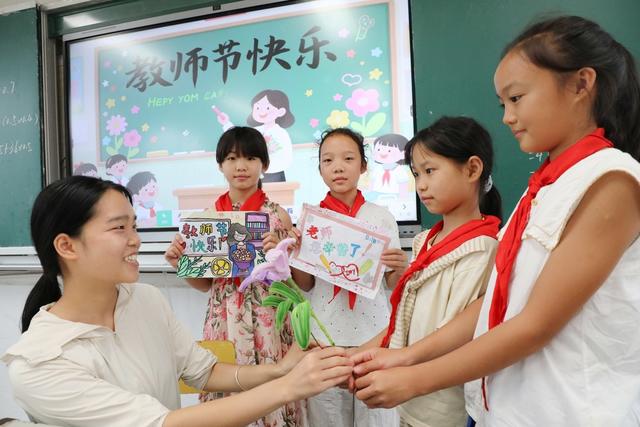 感恩教师送祝福