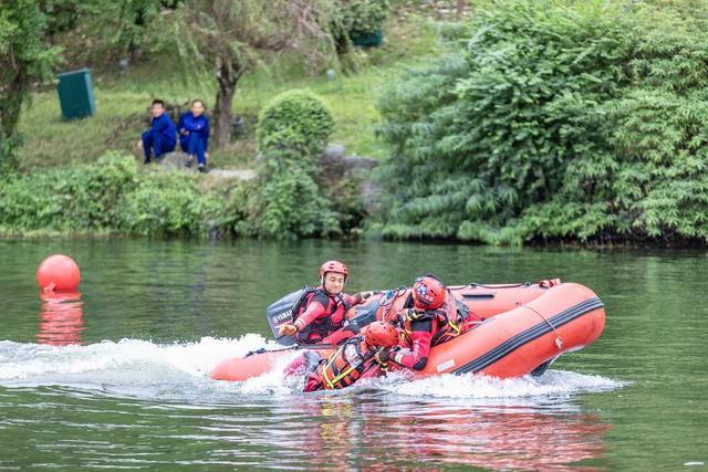 比武 舟艇 水上救援