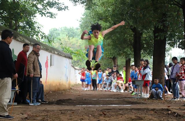 田径比赛  涟源 学校 归盘园学校  学生 体育