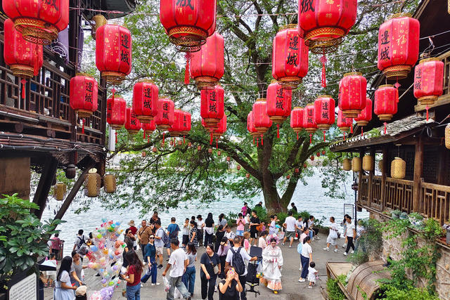 国庆 长假  边城  景区 游玩 沈从文   假期  快乐