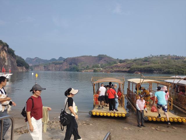 国庆节  旅游  翠江  竹筏