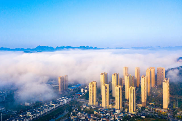 云海  城市  建筑  高楼  湘西