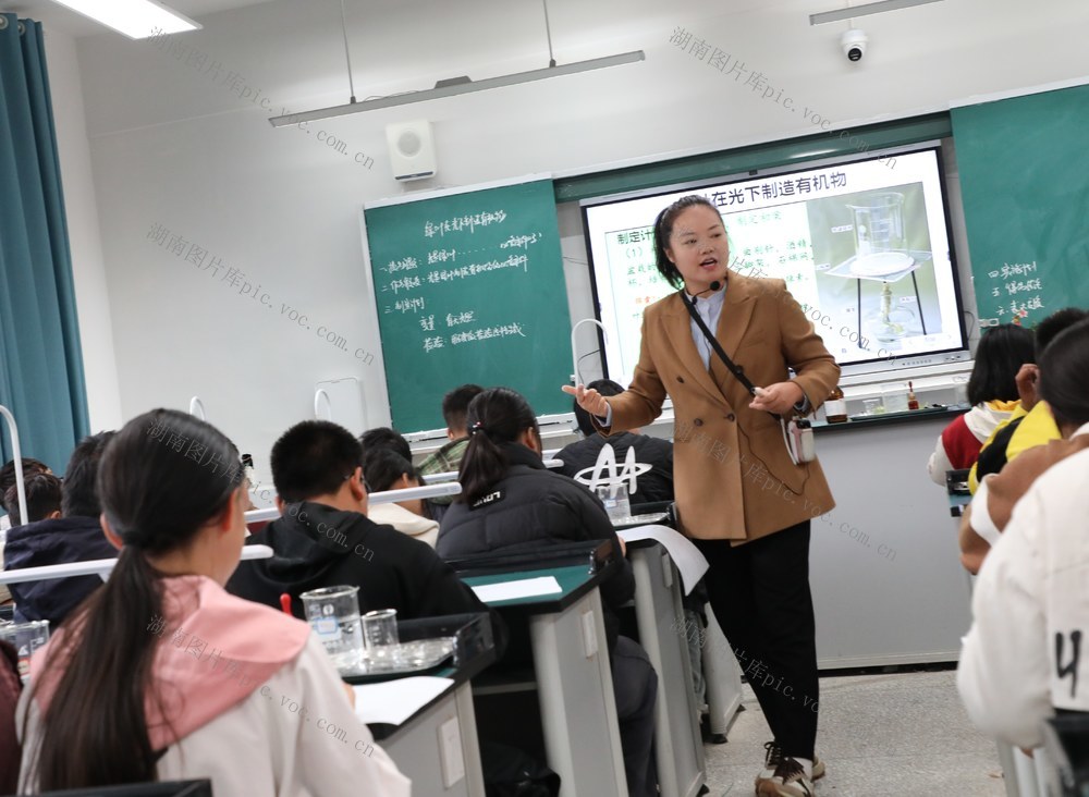 温暖帮扶   送教下乡