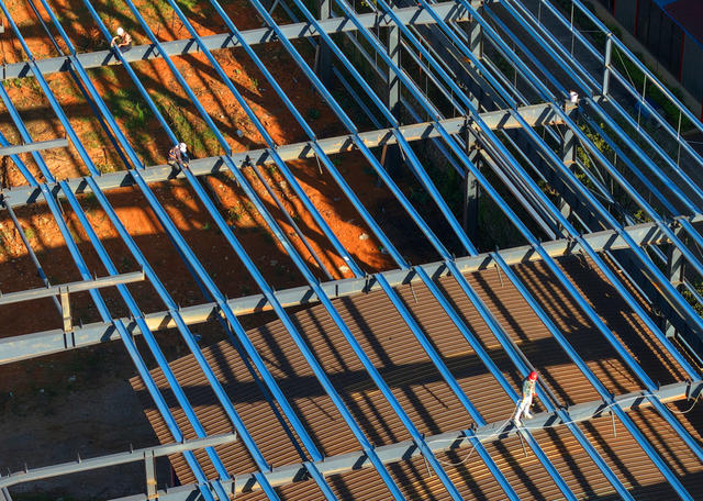 嘉禾：坚守岗位度假期