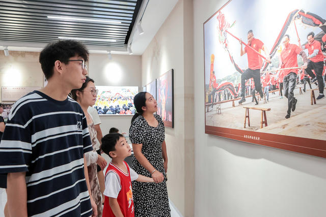 临武县--龙狮文化受青睐