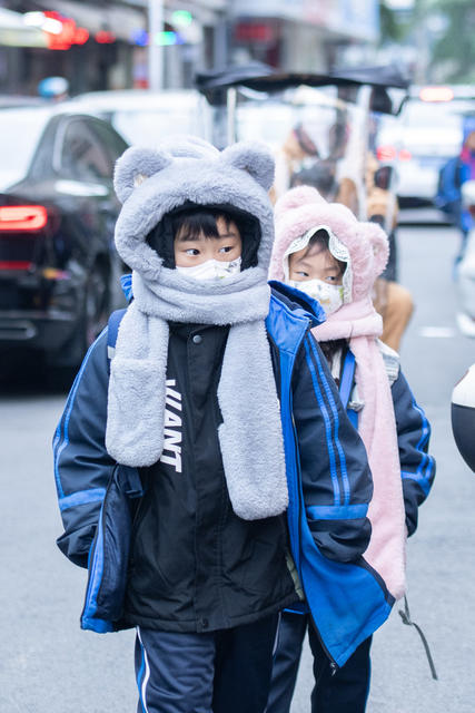 娄底 寒潮 气温 保暖 防寒 冷空气 上学