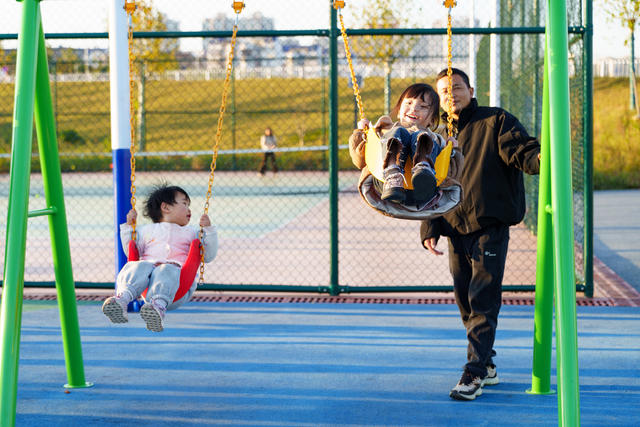 体育设施 儿童健康  户外