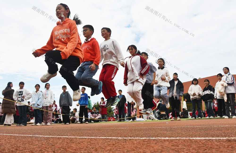欢乐课间 快乐成长