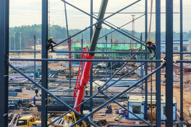 嘉禾：工业园  施工忙