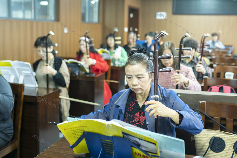 娄底 老年人 老年大学 学习 幸福  老年生活 交流