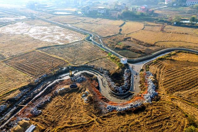 高标准  农田  水利  机耕路  农业 现代化  粮食生产